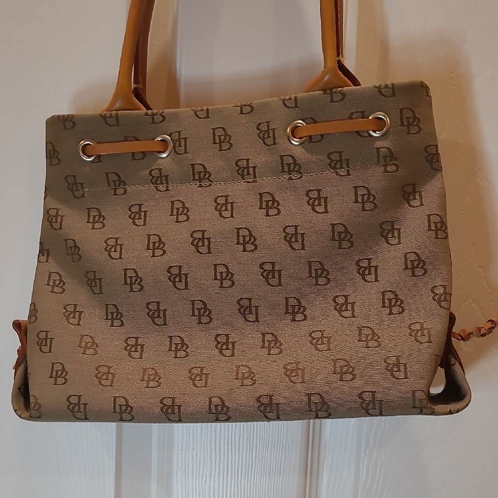 Authentic Dooney & Bourke Brown Monogram Shoulder Bag Leather Accents - Picture 4 of 13